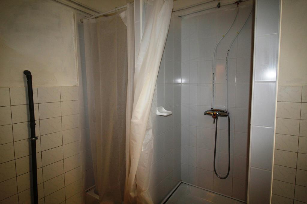 Dbc Hostel Budapest Bagian luar foto