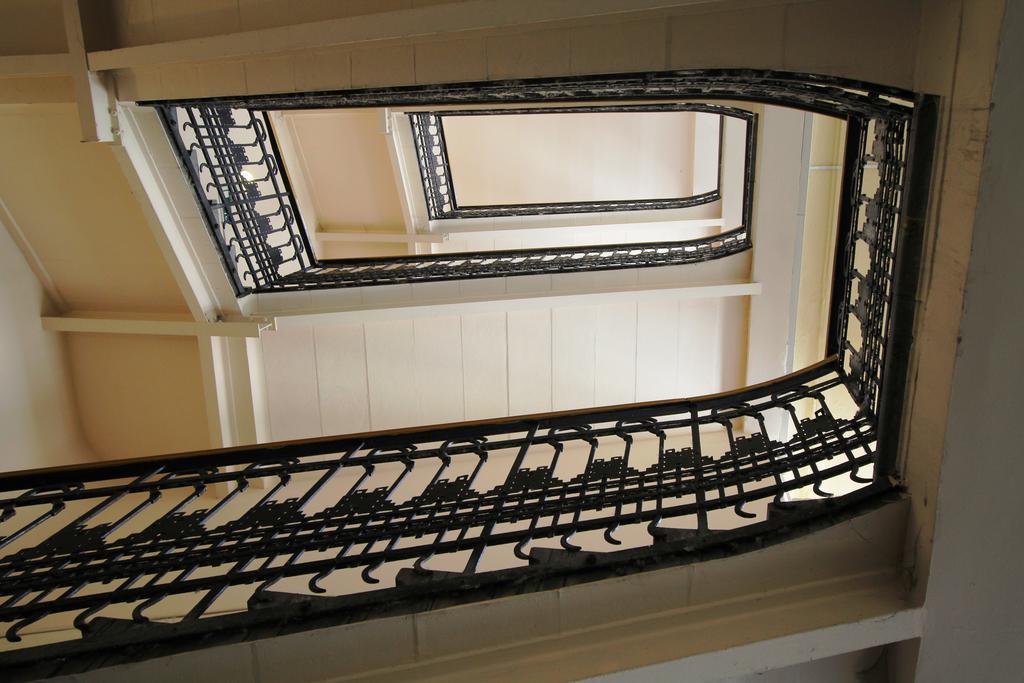 Dbc Hostel Budapest Bagian luar foto